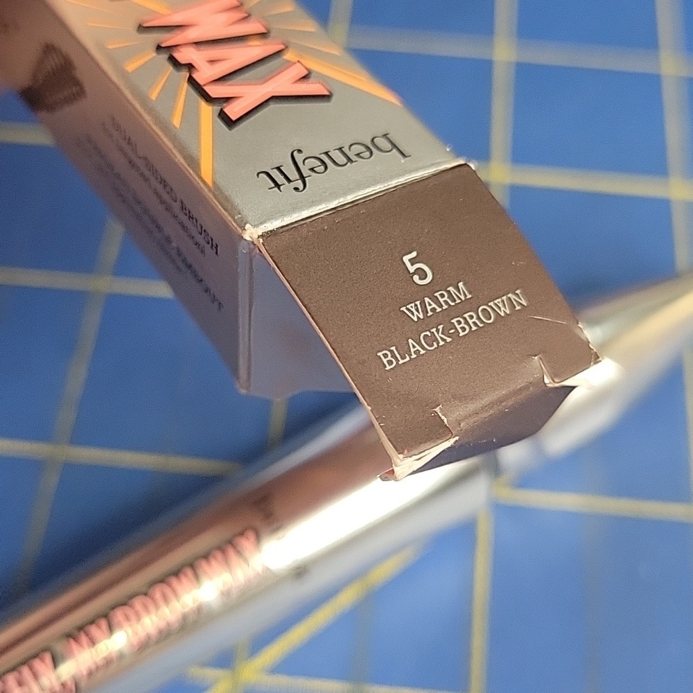 Benefit Precisely, My Brow Wax 5 Warm Black-Brown 5g New in Box - Picture 2 of 2